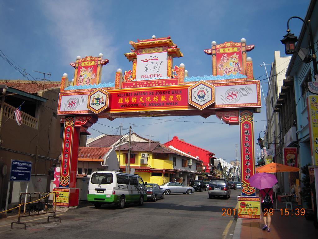 Hallmark Crown Hotel Malacca Exterior foto